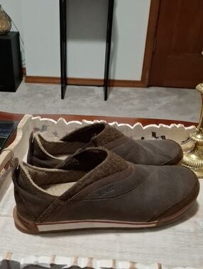Teva Haley Women's Brown Slip-On Loafers Size 9 Outdoor Comfort